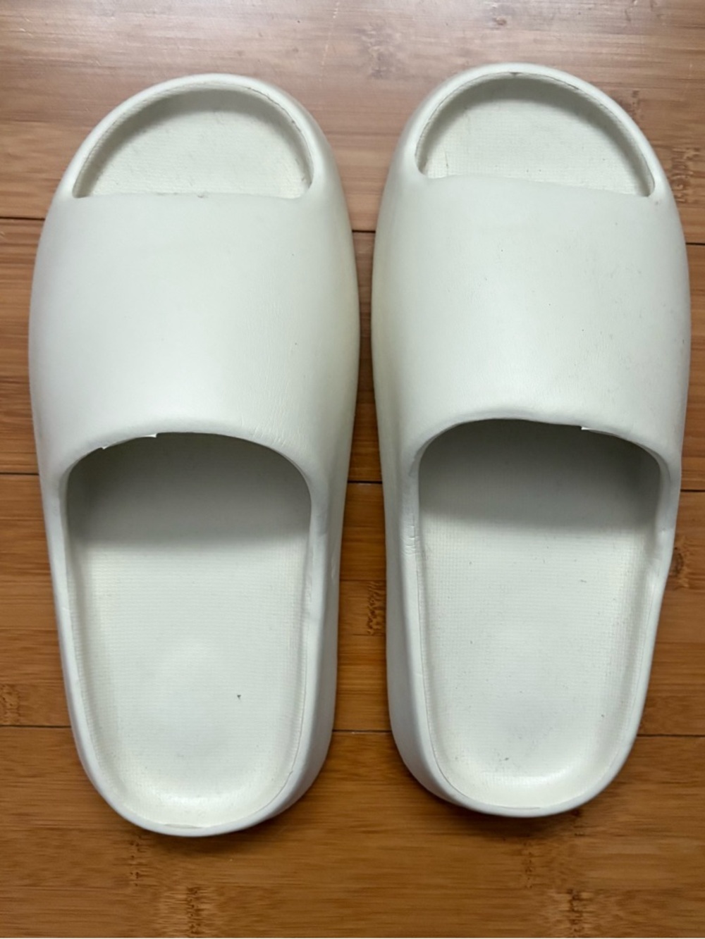 Unbranded Unisex Cloud Slides Beige Tan Size 40/41 US Women 9/10 Men 7/8